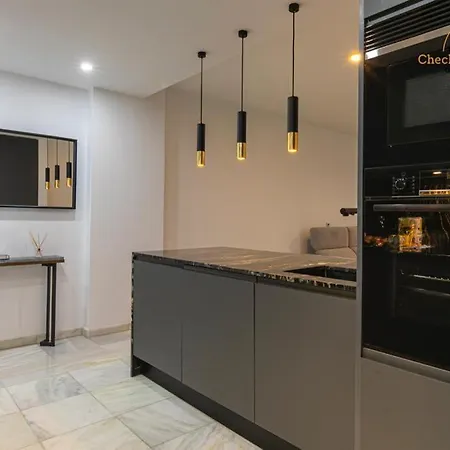 Apartamento Milla De Oro 公寓 *