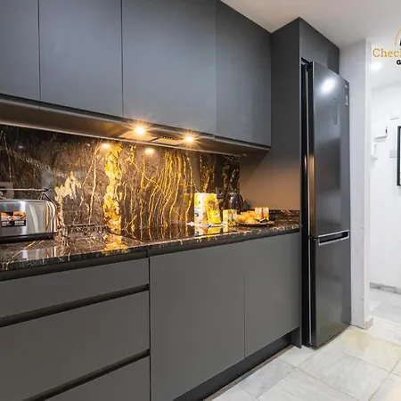 Apartamento Milla De Oro 公寓 *